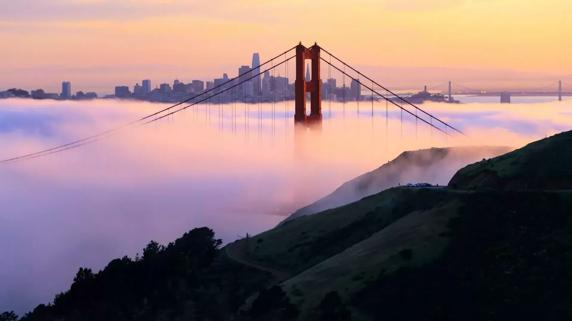 Nebel über der Golden Gate Bridge